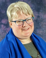 Dr. Stacie Salsbury portrait