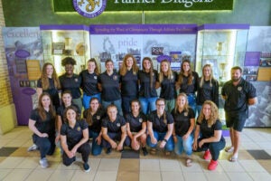 Women rugby team photo 2022