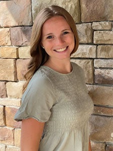 Madison Demarest portrait