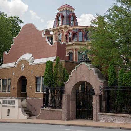 Palmer Family Residence.