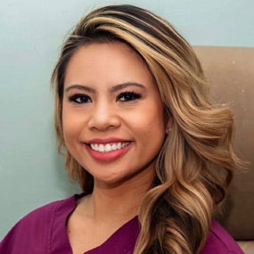 FlorAnne Cruz, D.C. (`17)